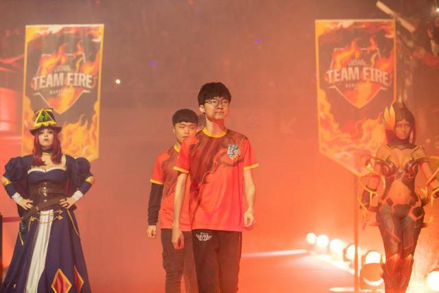 比赛中防守 比赛中防守